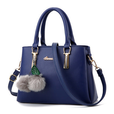 diagonal shoulder bag