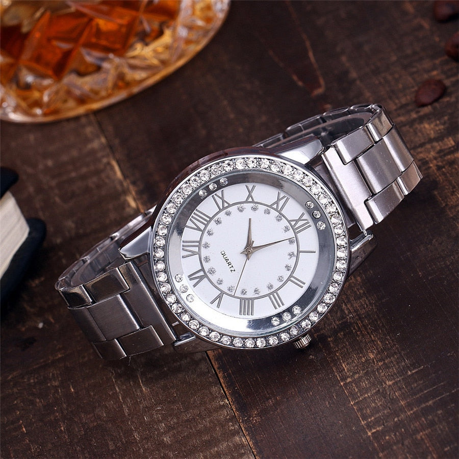 Rose gold casual quartz watch