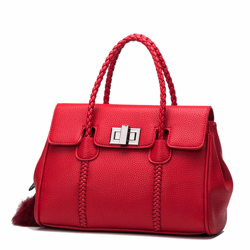 Leather handbag lychee pattern