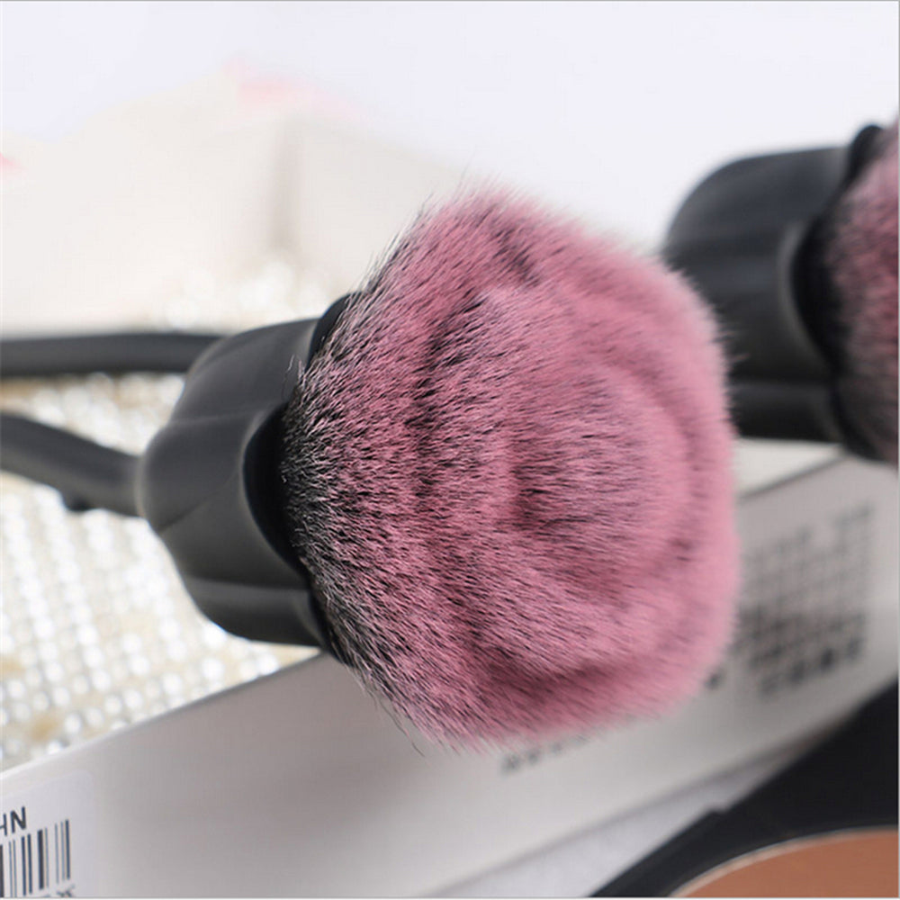 Rose makeup brush - About Wish