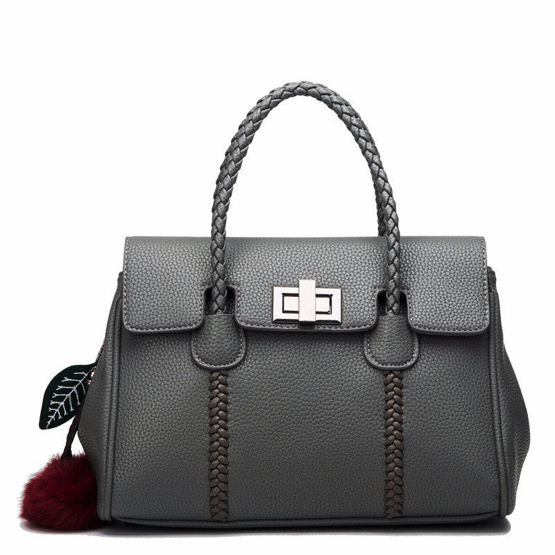 Leather handbag lychee pattern