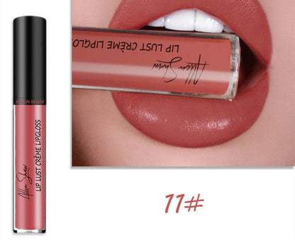 Silky creamy texture lip gloss